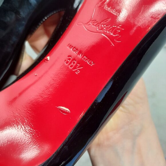 Christian Louboutin Black Hot Chick Scallop Patent Leather Pump Shoe - Picture 9 of 11